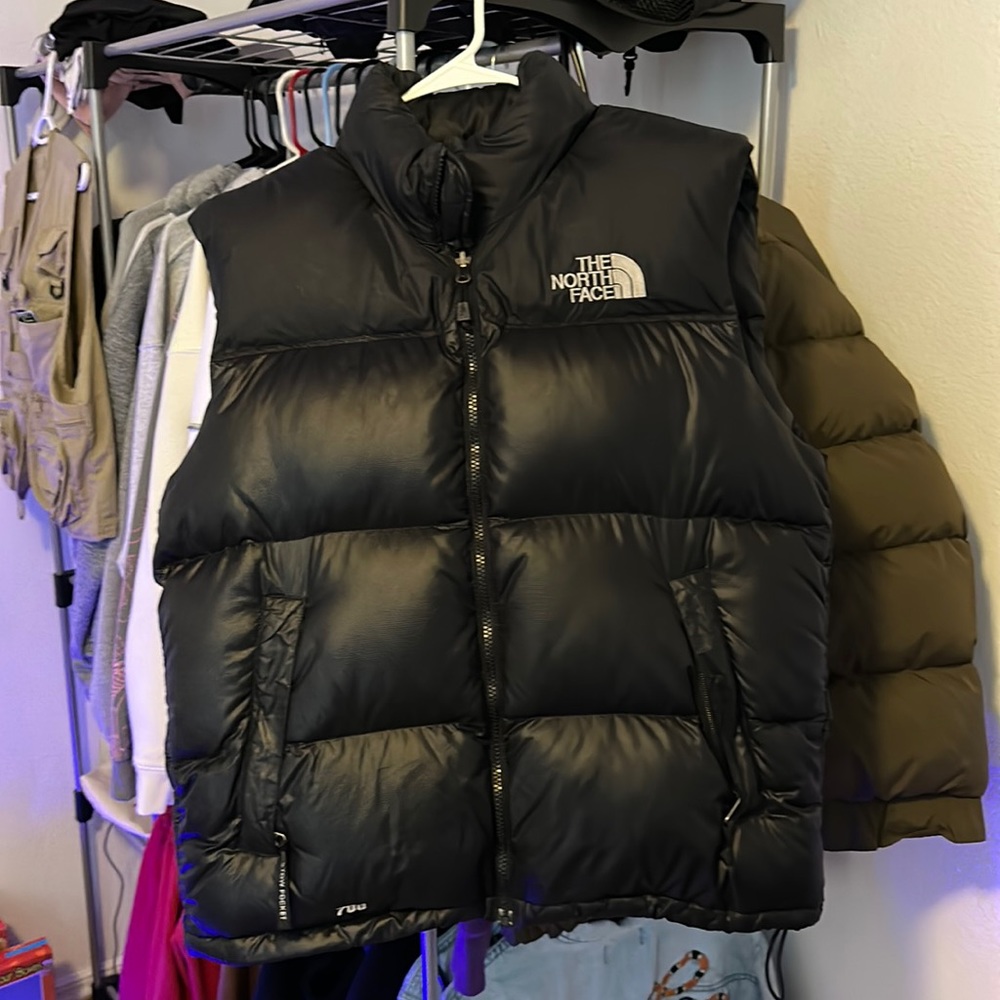 North face puffer jacket